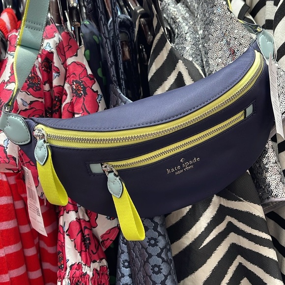 Kate Spade Chelsea Colorblock Belt Waist Bag Fanny Pack
Blazer Blue Multi
NWT - Picture 2 of 16